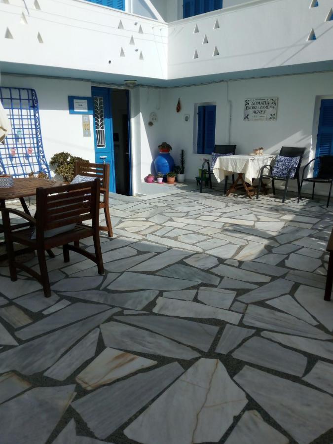 Agnes Rooms Kini Exterior photo